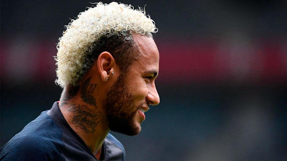 Los craks del Barça ofrecían dinero para fichar a Neymar