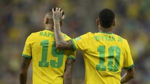 Raphinha y Neymar Jr. se entienden a las mil maravillas jugando en la Seleçao