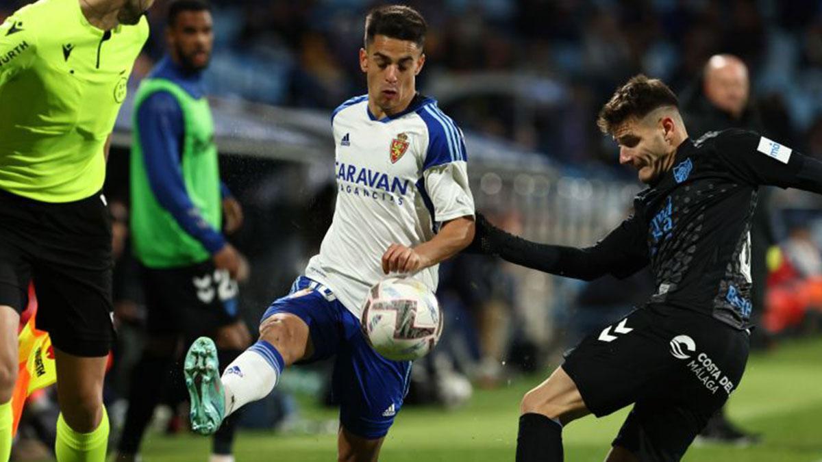 Resumen, goles y highlights del Zaragoza 1 - 1 Málaga de la jornada 16 de LaLiga Smartbank