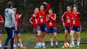 Último entrenamiento de la selección femenina antes del partido ante Alemania