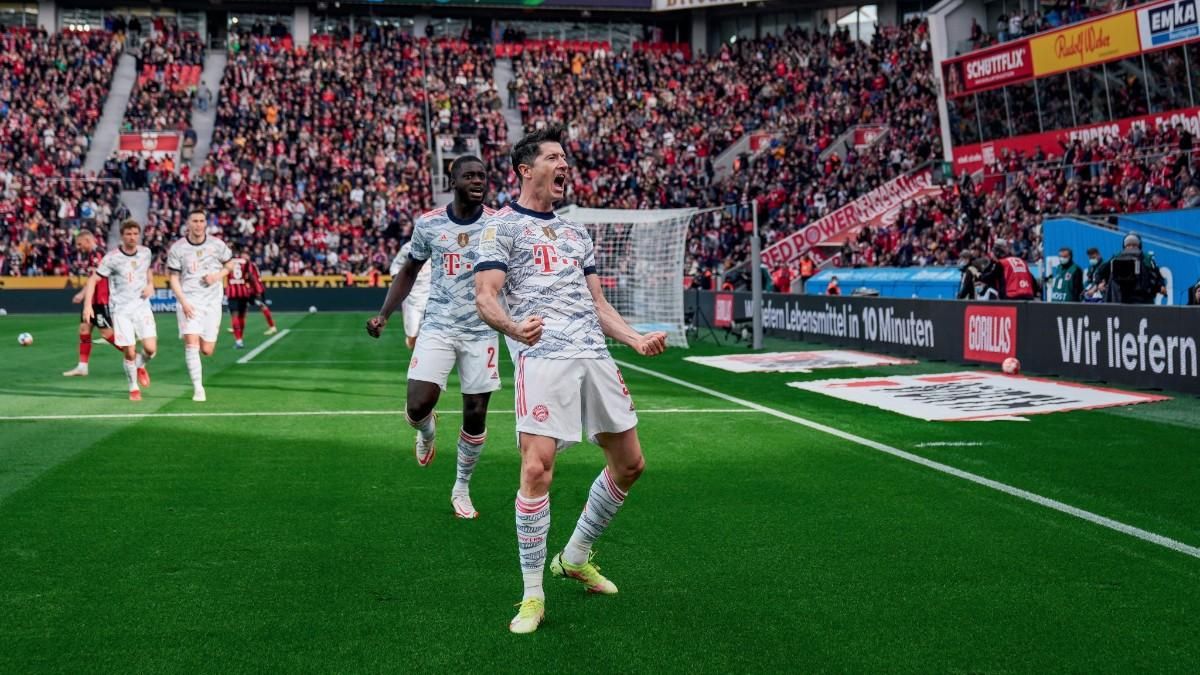 Lewandowski celebra uno de sus goles Lewandowski celebra uno de sus goles
