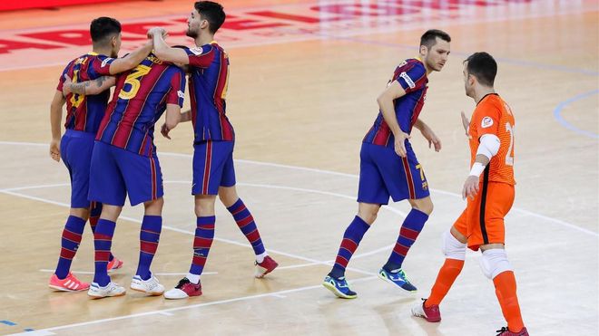 El Barça derrotó el domingo al Palma Futsal en el Palau El Barça derrotó el domingo al Palma Futsal en el Palau