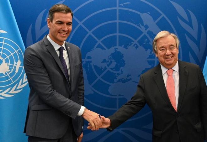 Sánchez asegura a Guterres que España está comprometida en combatir la crisis alimentaria