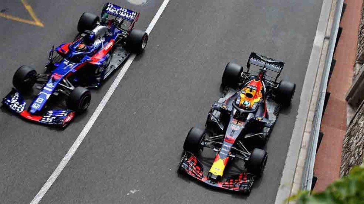 Red Bull sigue a su equipo filial, Toro Rosso, y utilizará motores Honda en 2019 y 2020