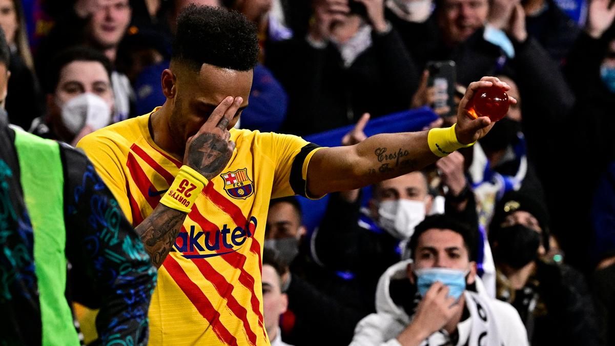 La misteriosa celebración de Aubameyang en el cuarto gol La misteriosa celebración de Aubameyang en el cuarto gol