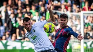 Resumen, goles y highlights del Racing 0 - 1 Levante de la jornada 33 de LaLiga Smartbank
