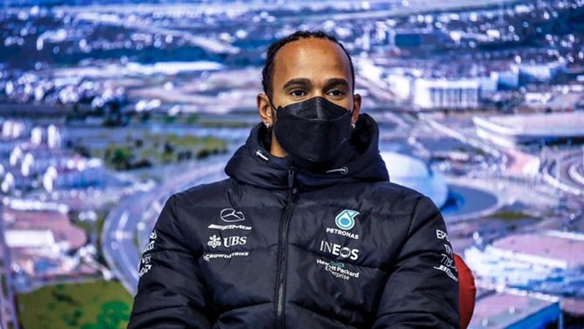 Hamilton, en rueda de prensa en Sochi Hamilton, en rueda de prensa en Sochi
