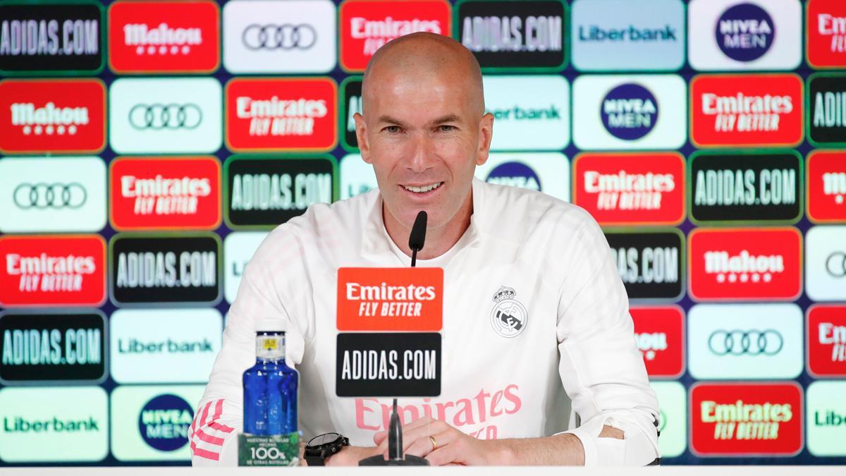 Zidane afronta la que será posiblemente su penúltima rueda de prensa como técnico blanco