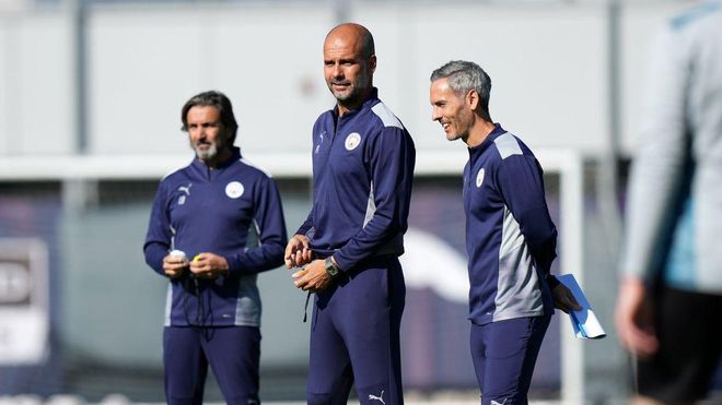 Carlos Vicens, asistente de Guardiola, deja el City con destino a la Eredivisie