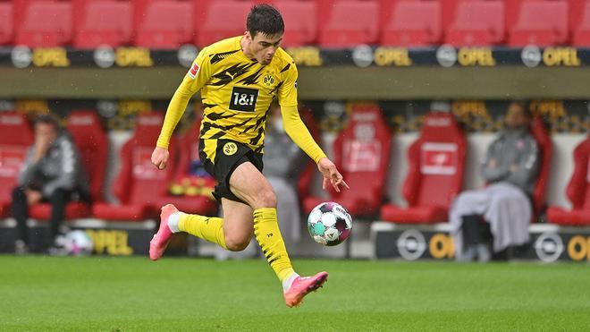 14 - Giovanni Reyna (Borussia Dortmund)