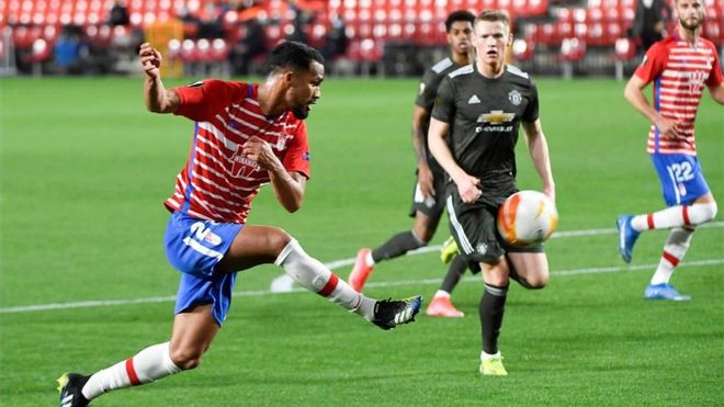 Yángel Herrera, durante una acción del partido de ida ante el Manchester United. Yángel Herrera, durante una acción del partido de ida ante el Manchester United.