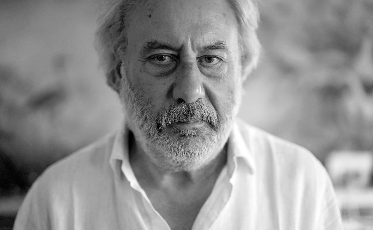 El escritor Julio Llamazares. El escritor Julio Llamazares.