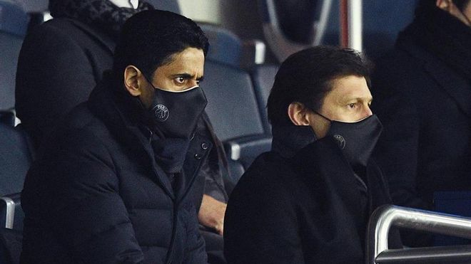 Nasser Al-Khelaifi y Leonardo, en el palco durante el PSG- FC Barcelona Nasser Al-Khelaifi y Leonardo, en el palco durante el PSG- FC Barcelona