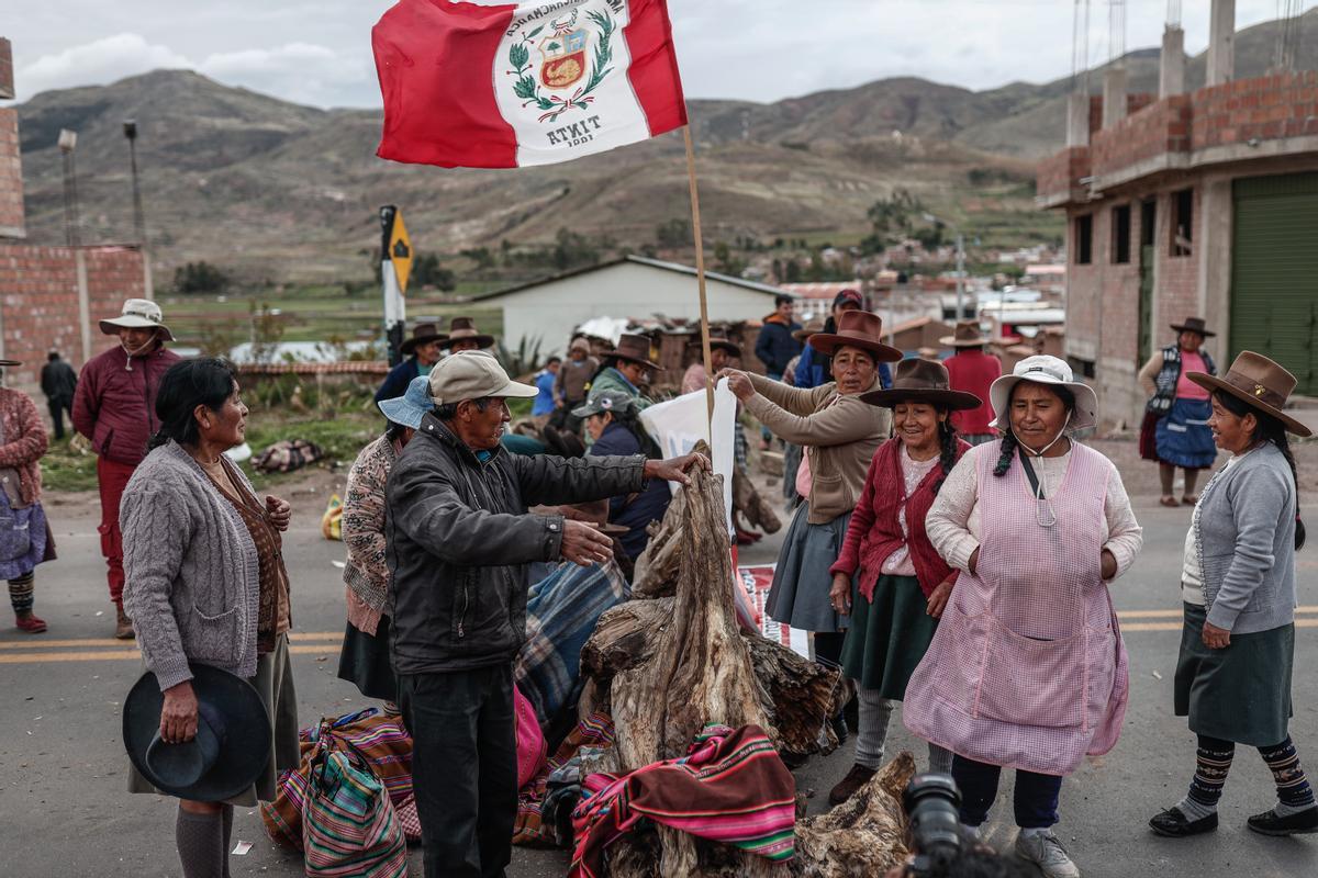 Las protestas se mantienen en el 14 % del territorio peruano, sin enfrentamientos