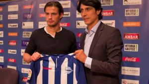 Pantic fue presentado oficialmente por el Alavés Pantic fue presentado oficialmente por el Alavés