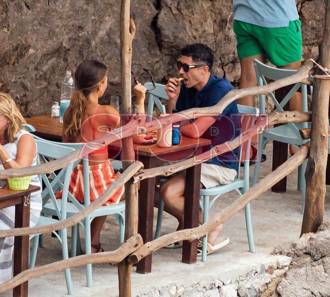 Robert Lewandowski y su mujer Anna han aprovechado las vacaciones para pasar unos días en Mallorca mientras se resuelve su posible fichaje por el FC Barcelona