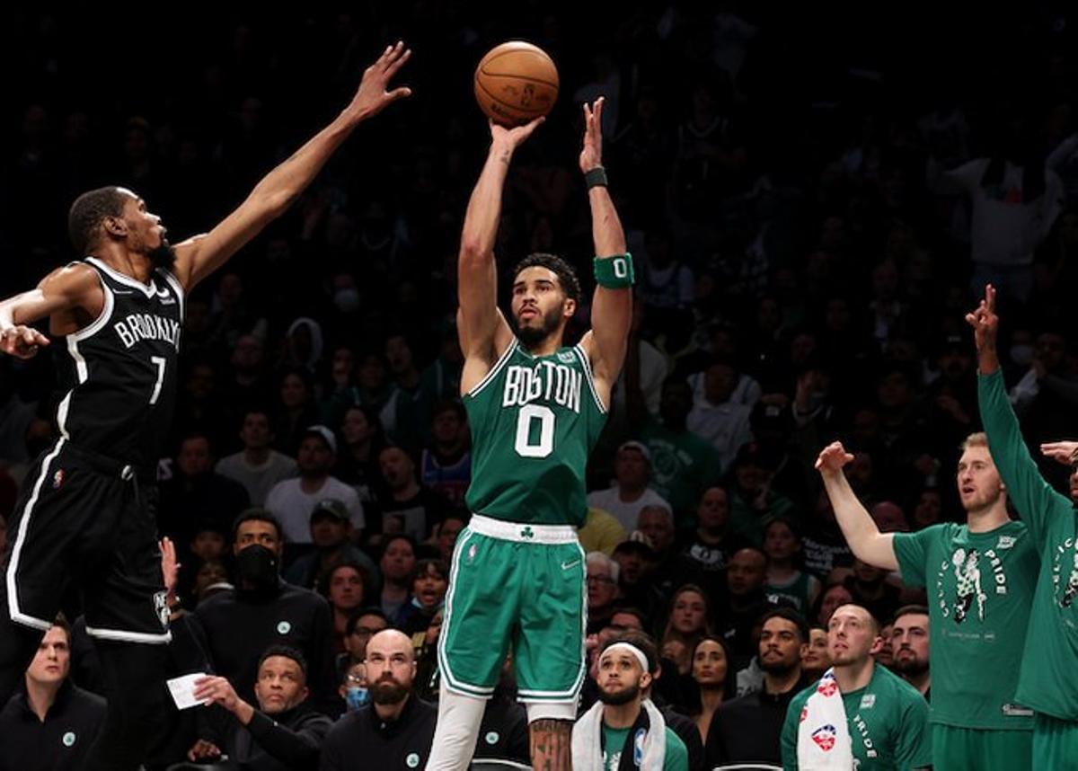 Los Celtics conquistan Brooklyn