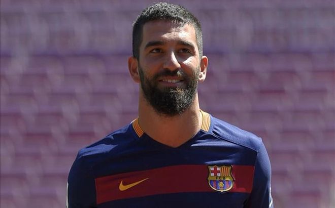 Luis Enrique confía en Arda Turan Luis Enrique confía en Arda Turan