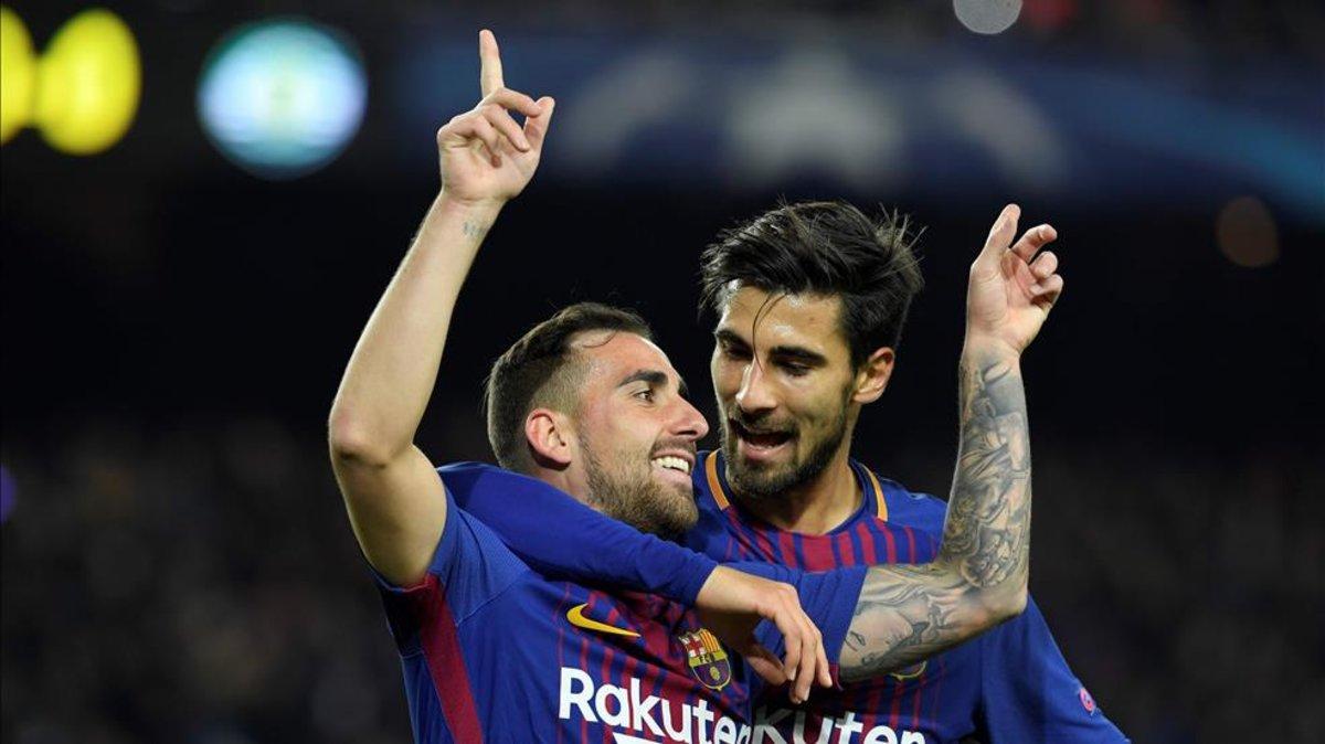 Alcácer y André Gomes celebran un gol en su etapa en el FC Barcelona