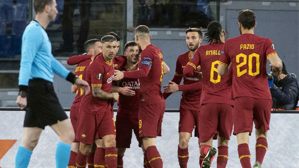 La Roma vence al Genk con gol de Carles Pérez