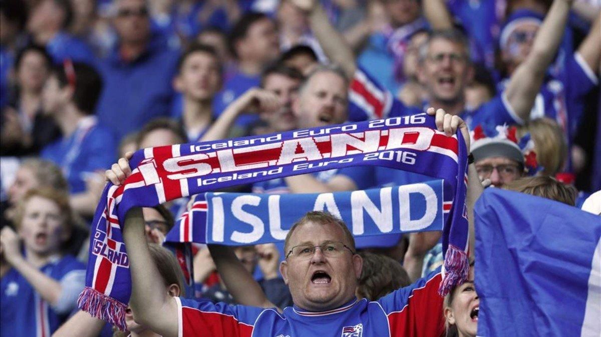 Aficionados de Islandia durante la Eurocopa de Francia Aficionados de Islandia durante la Eurocopa de Francia