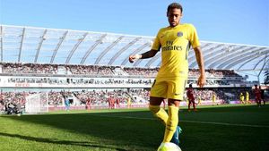 Neymar es uno de los favoritos a ganar el Balón de Oro Neymar es uno de los favoritos a ganar el Balón de Oro