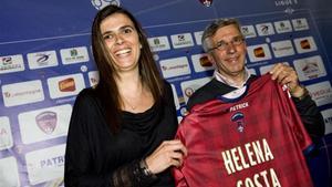 Helena Costa, en 2014, cuando fue nombrada entrenadora del Clermont, de la Ligue 2 francesa