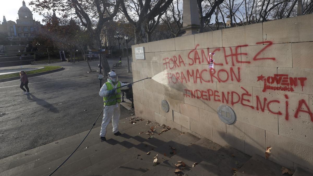 La cumbre Sánchez-Macron en Barcelona pone a prueba la movilización independentista. La cumbre Sánchez-Macron en Barcelona pone a prueba la movilización independentista.