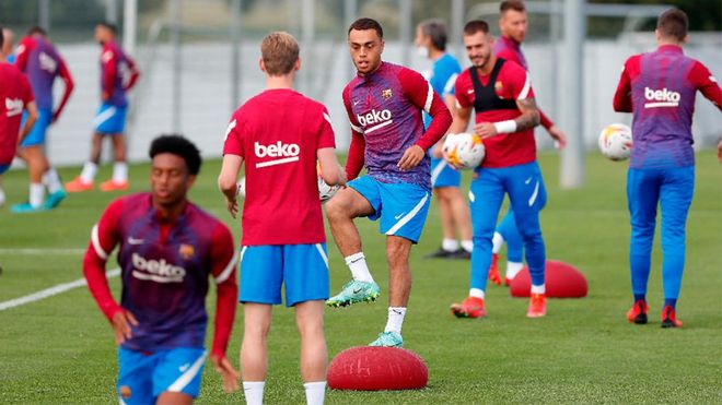 Dest, durante un entrenamiento Dest, durante un entrenamiento