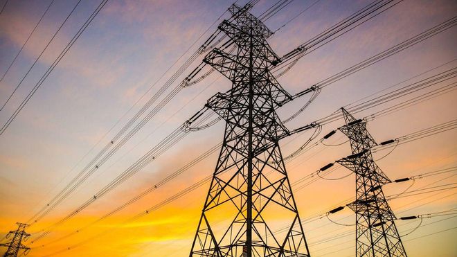 El precio de la luz no tiene techo: sube 19 euros hasta los 172,78 por megavatio hora El precio de la luz no tiene techo: sube 19 euros hasta los 172,78 por megavatio hora