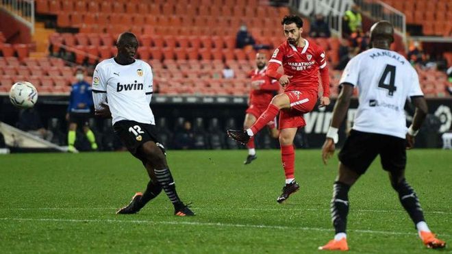 Tras una magnífica temporada, el Sevilla ha garantizado su participación en la próxima Champions League Tras una magnífica temporada, el Sevilla ha garantizado su participación en la próxima Champions League