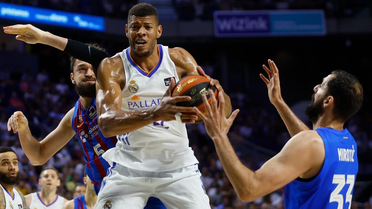 Tavares, el gran dominador de la primera mitad Tavares, el gran dominador de la primera mitad