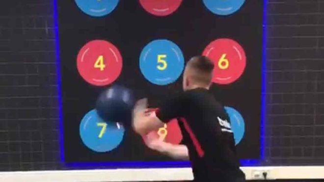 El entrenamiento de Gerard Deulofeu El entrenamiento de Gerard Deulofeu