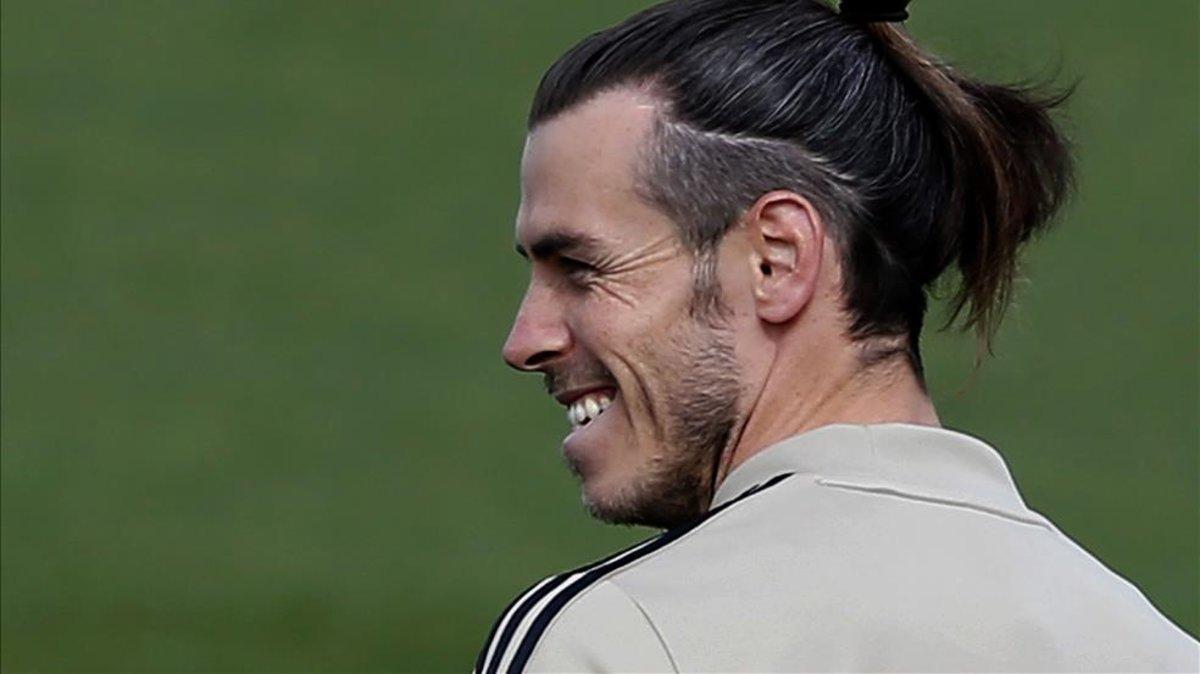 Gareth Bale: It's quite a strict lockdown in Spain, we can't go out at all