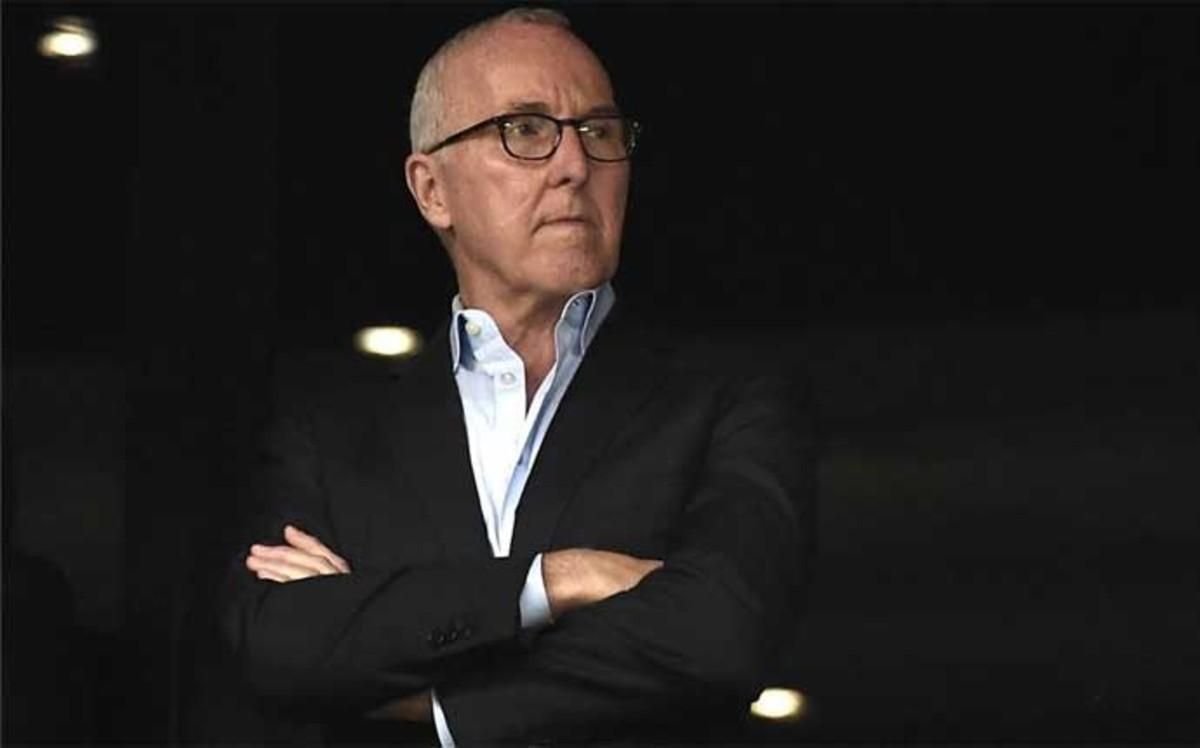 Frank McCourt, propietario del Olympique de Marsella Frank McCourt, propietario del Olympique de Marsella
