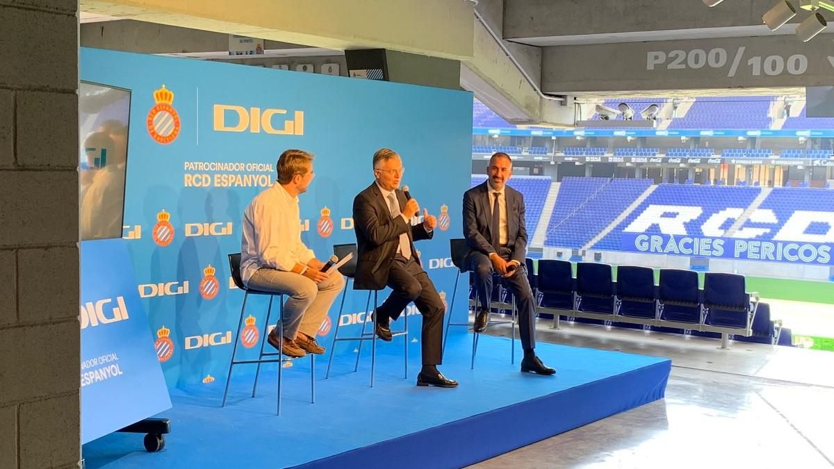 Acto de presentación del acuerdo con Digi Acto de presentación del acuerdo con Digi