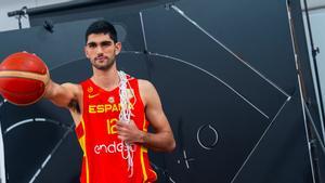Santi Aldama es el único jugador español de la NBA disputando el Mundial