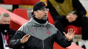 Klopp en el encuentro que enfrentó al Liverpool ante el West Ham (2-1) Klopp en el encuentro que enfrentó al Liverpool ante el West Ham (2-1)