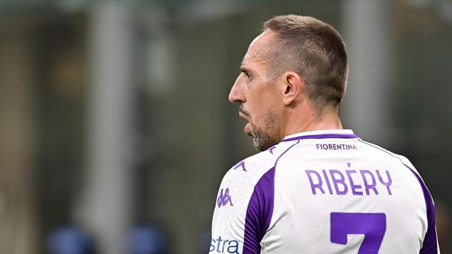 Frank Ribéry continúa haciendo historia con la Fiorentina Frank Ribéry continúa haciendo historia con la Fiorentina