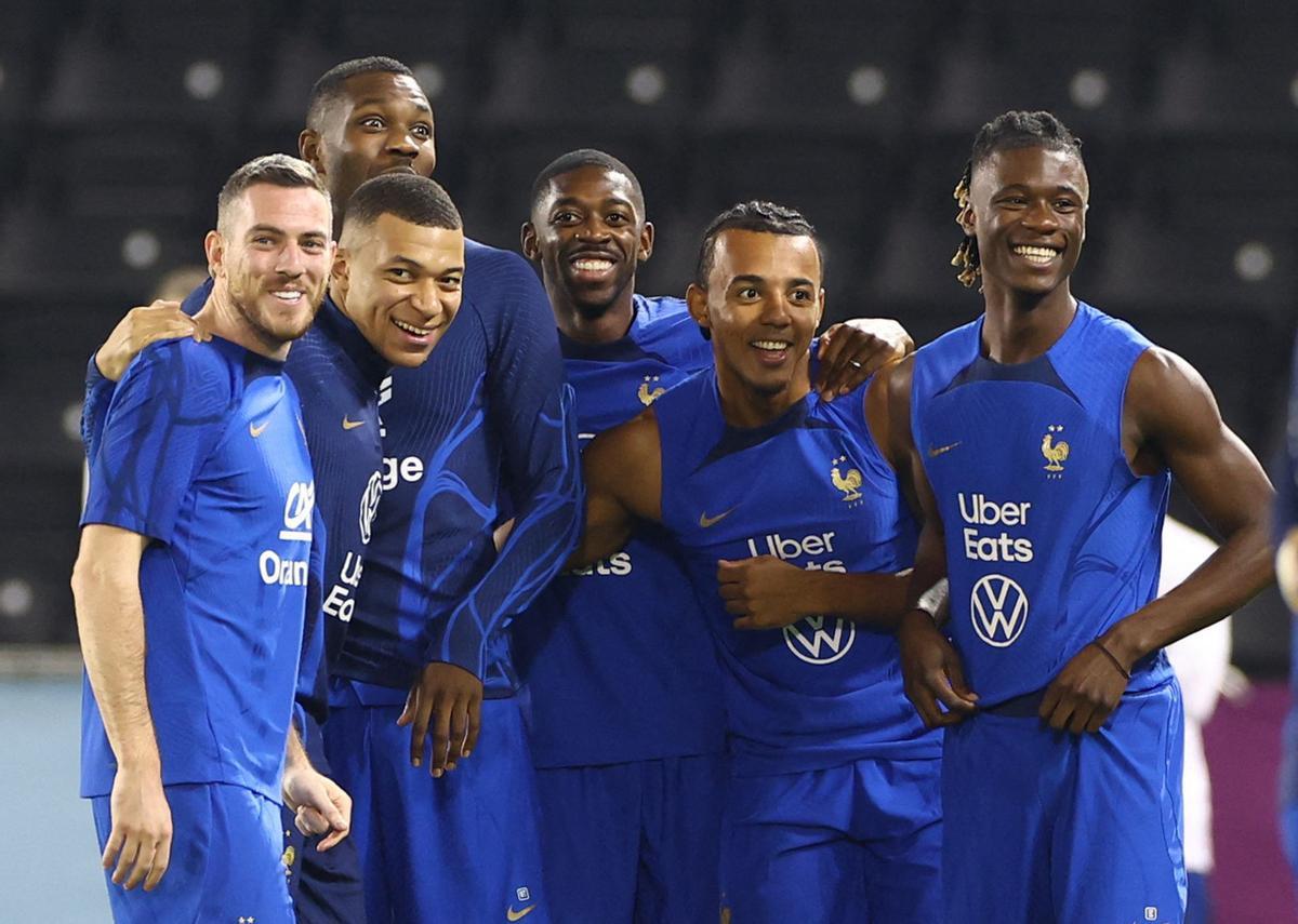 Francia entrena sin Tchoumaneni ni Theo Hernández a dos días de la final del Mundial de Qatar