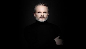 Miguel Bosé apoya una manifestación contra la utilización de mascarillas Miguel Bosé apoya una manifestación contra la utilización de mascarillas