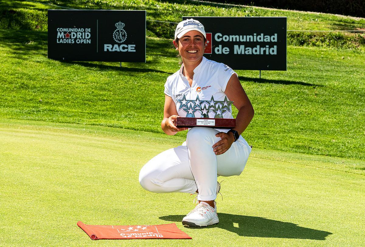 La jugadora andaluza Ana Peláez, ha conseguido una victoria sin paliativos en el Club de Golf Jarama-RACE