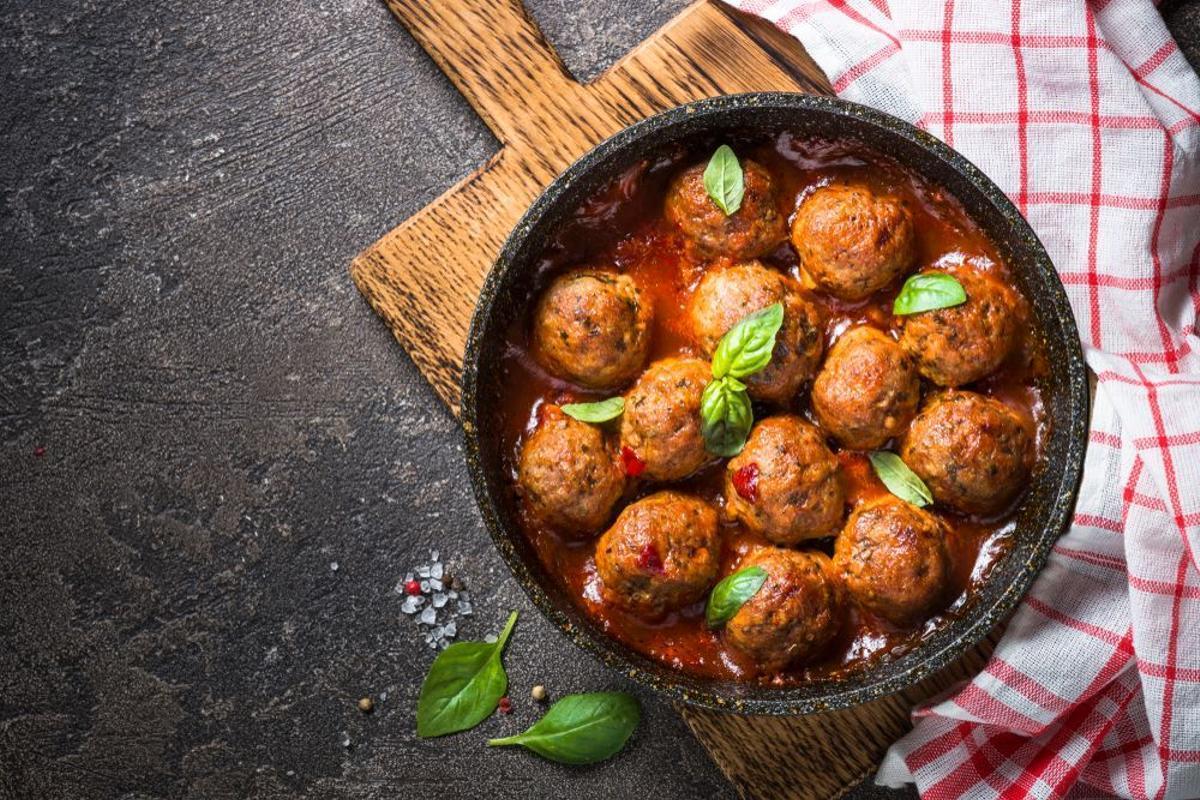 Albóndigas de cerdo con sepia? Una receta barata y muy sencilla