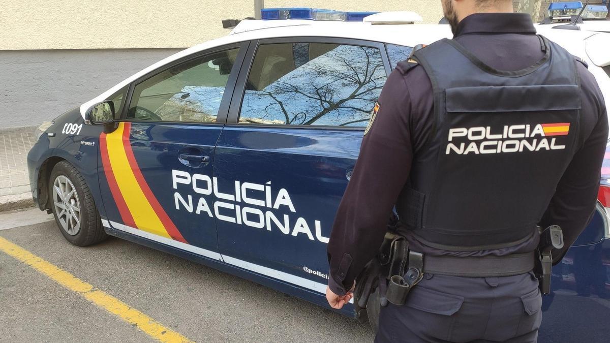 Roban chequea en garajes de Zamora con un mando «maestro» que abre todos los modelos