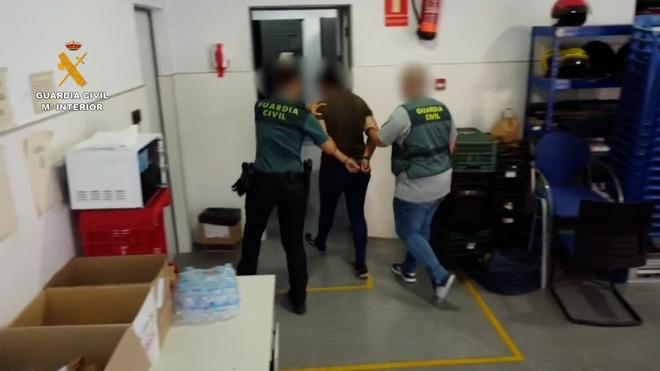 La Guardia Civil detiene a una mujer por sustraer 300.000 euros en joyas en las casas donde trabajaba