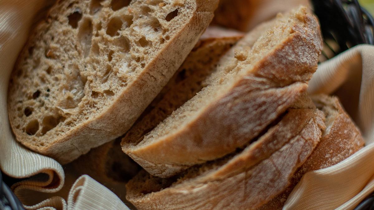 El pan es un alimento fundamental en la dieta mediterránea