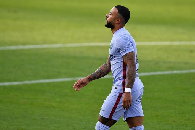 Depay debuta con el Barça Depay debuta con el Barça