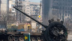 Archivo - La ciudad ucraniana de Mariúpol tras los ataques lanzados por Rusia en el marco de la guerra