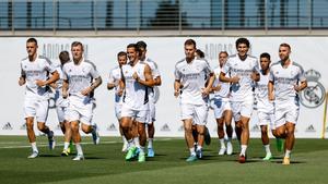 El Real Madrid completa una doble sesión en la vuelta de Camavinga