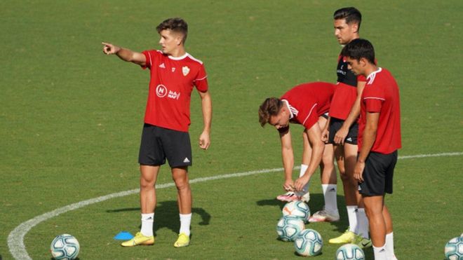 El Almería sigue preparando el play-off de ascenso El Almería sigue preparando el play-off de ascenso
